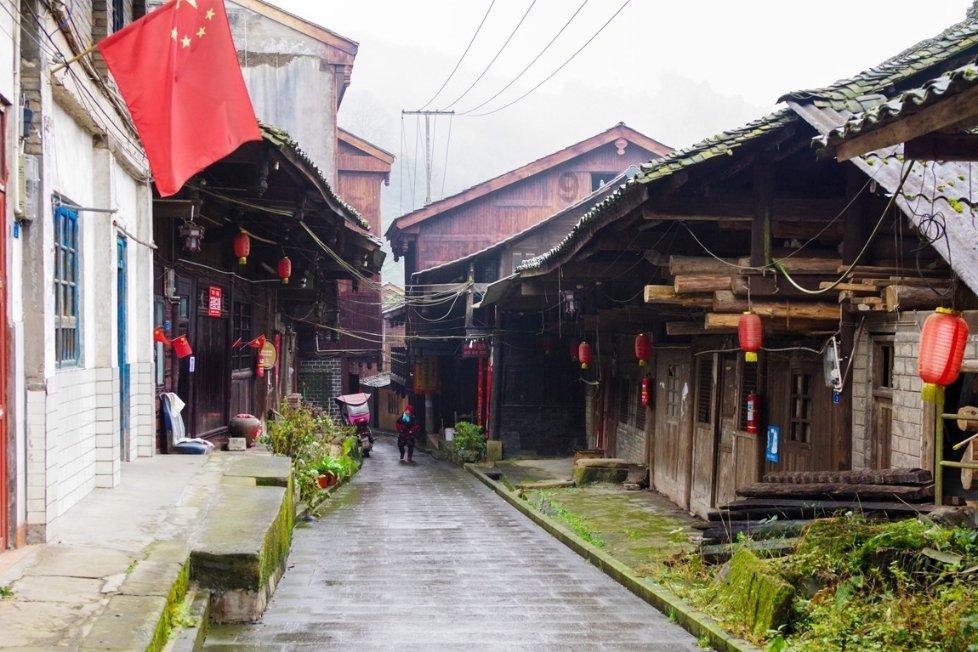 “须知少时凌云志，曾许人间第一流”是什么意思？游戏画面
